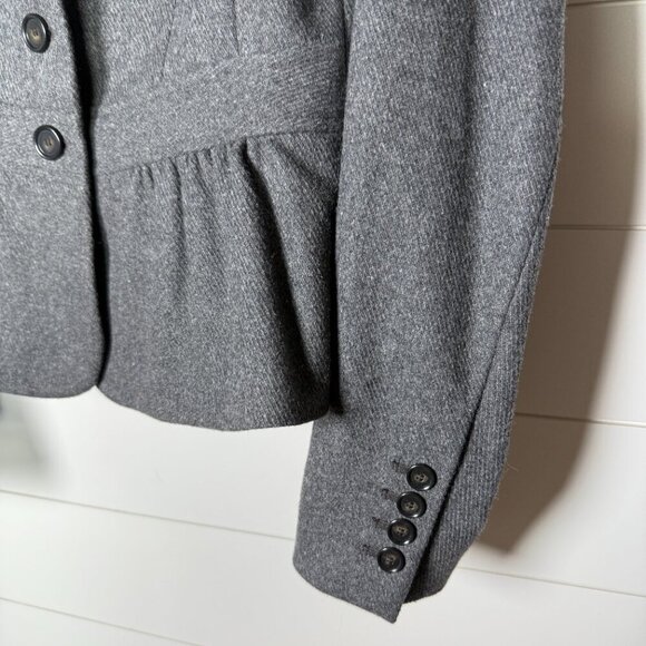 Ann Taylor Loft Crop Suit Jacket Womens Sz 2 Ruffle Gray Wool Blend - Picture 13 of 13